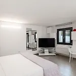 Wlofts 11, 12 & 14 By Klodge דירה *