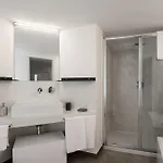Wlofts 11, 12 & 14 By Klodge דירה אולביה