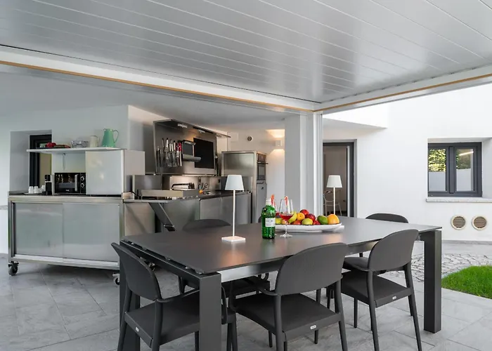 Wlofts 11, 12 & 14 By Klodge Apartman