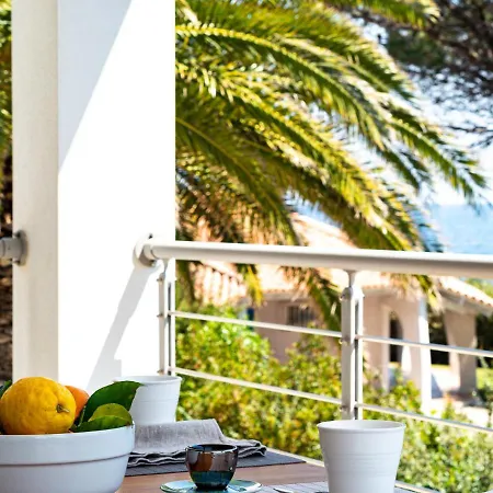 아파트 Wlofts 11, 12 & 14 By Klodge *